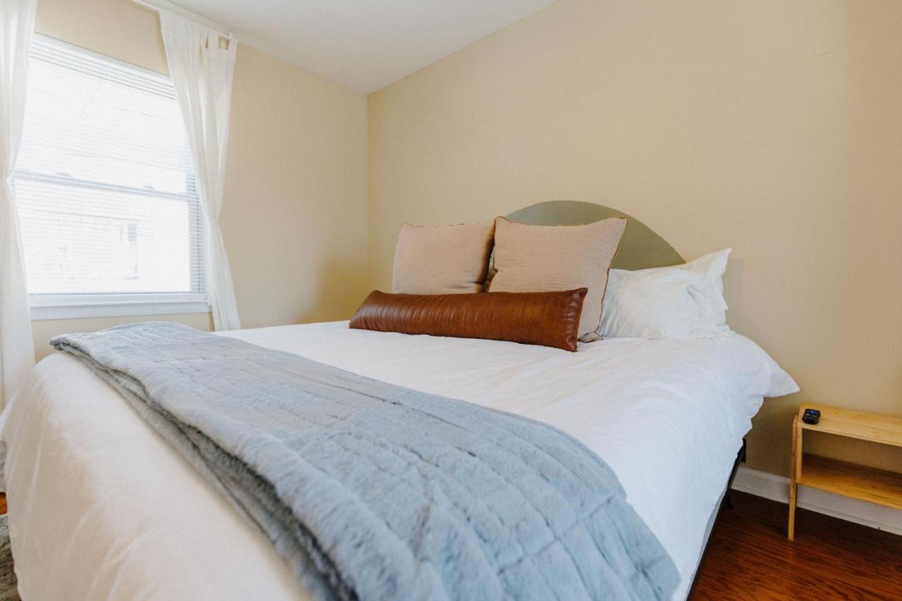 Centrally Located 3Br Overton Square Fast Wifi Free Parking Yes Pets Мемфис Екстериор снимка